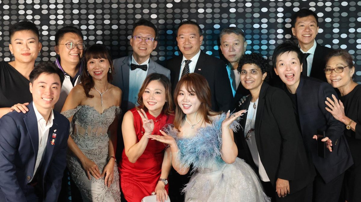 Gala dinner at the BNI Singapore conference